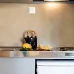 Artemide Places- Petite דירה *