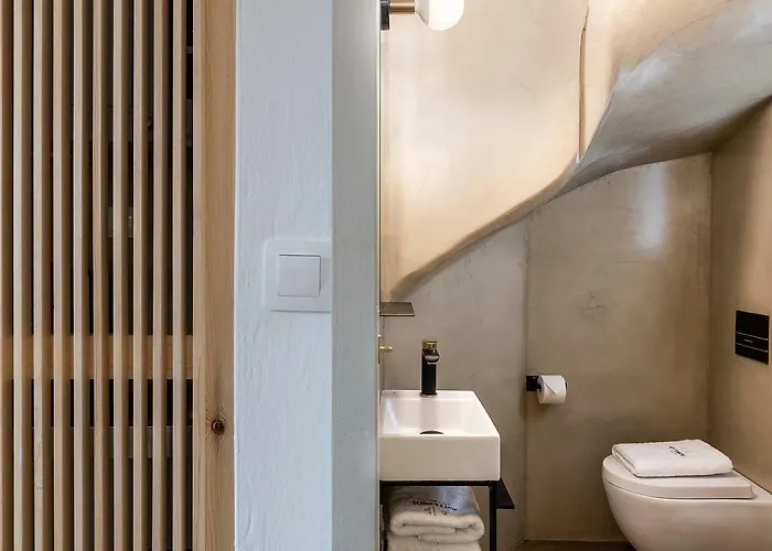 Artemide Places- Petite *