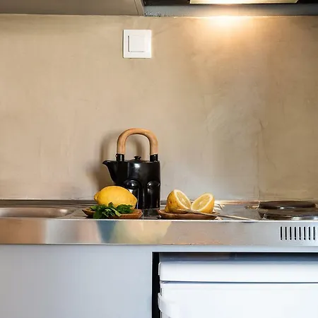 Artemide Places- Petite Apartment *