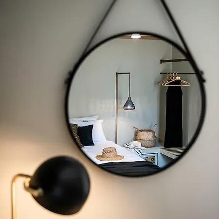 Artemide Places- Petite